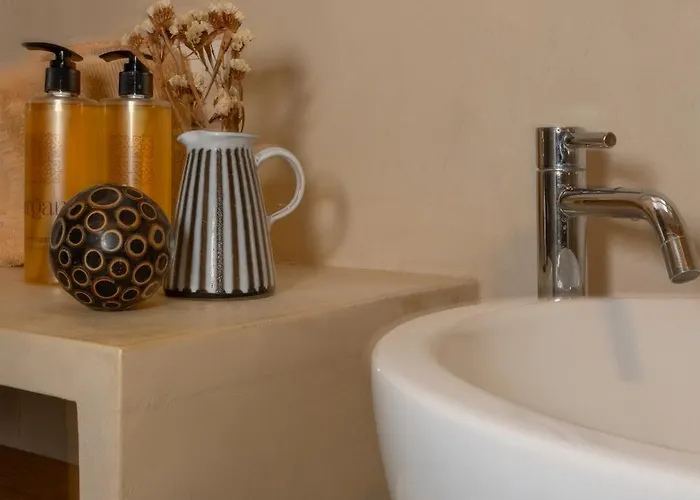 Lulli Mansarda- 7sundays شقة